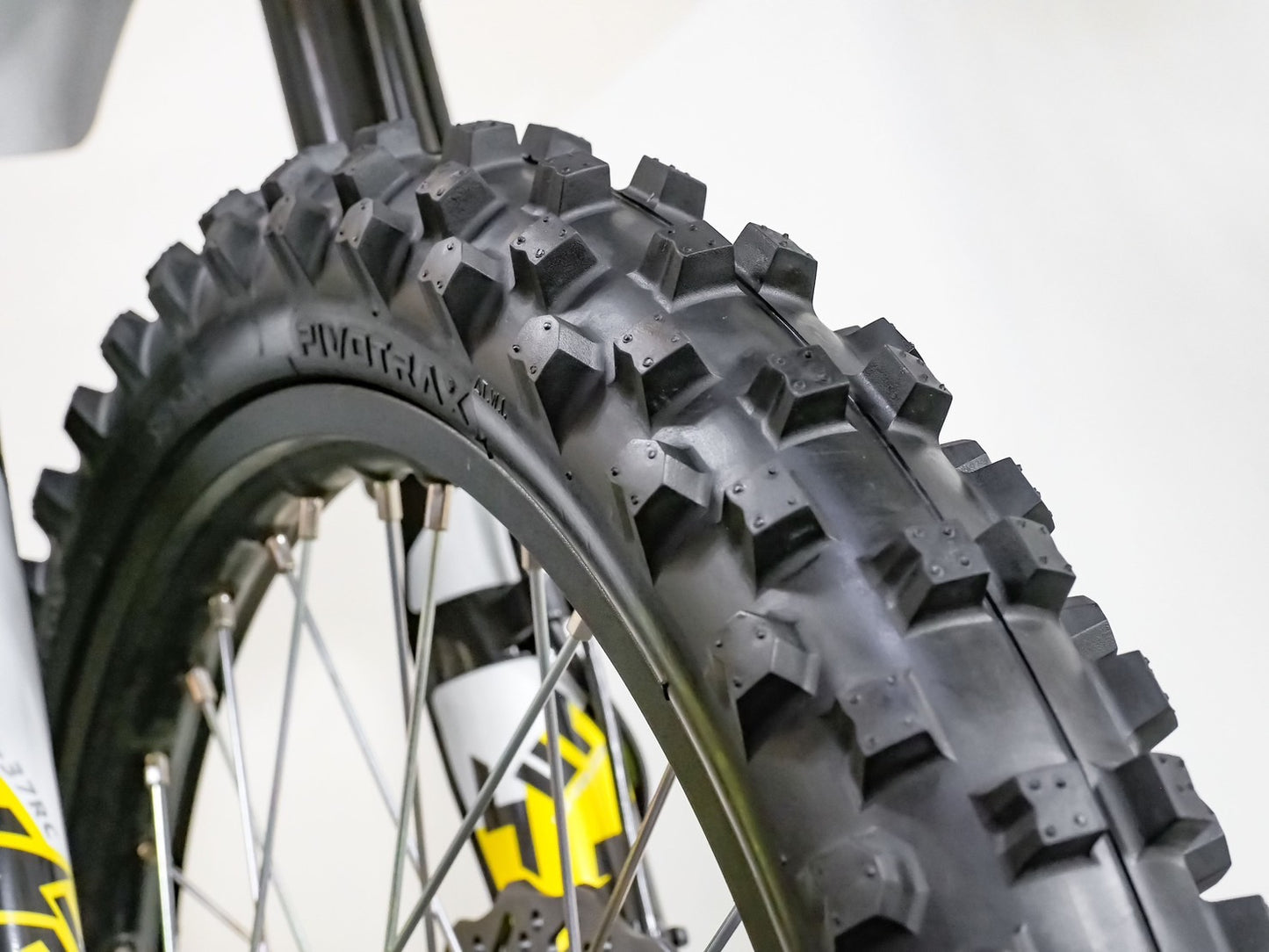 PIVOTRAX E-Bike Tire - Size: 70/100-19 Position: Front Compatible with: Surron, Talaria